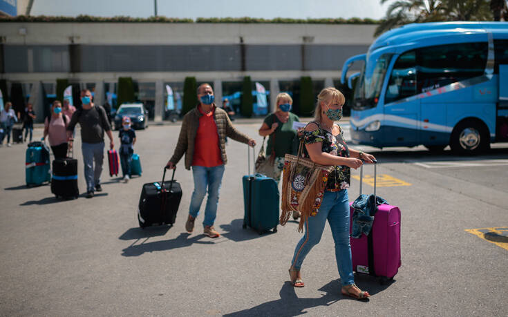 Τεράστιο πλήγμα στον τουρισμό της Ισπανίας: Μειωμένες κατά 87% οι αφίξεις τον Οκτώβριο