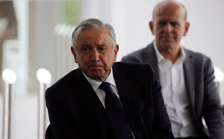 Ο πρόεδρος του Μεξικού προτρέπει τις γυναίκες να μείνουν σπίτι