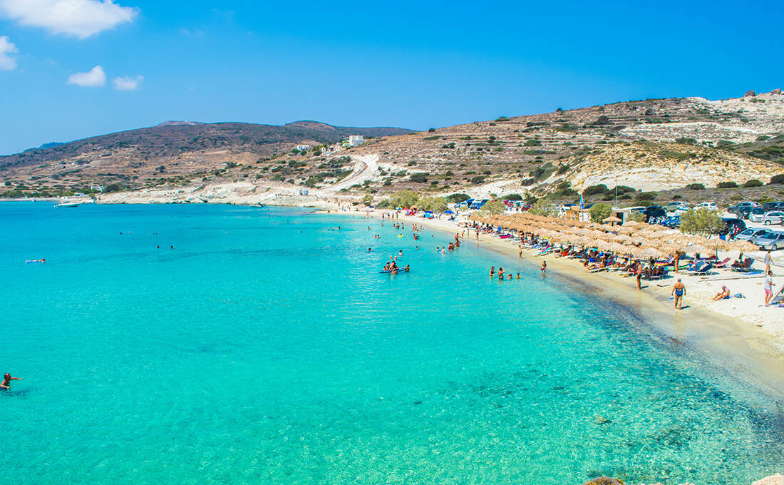 Η παραλία στην Κίμωλο με τη δική της ιδιαίτερη ομορφιά