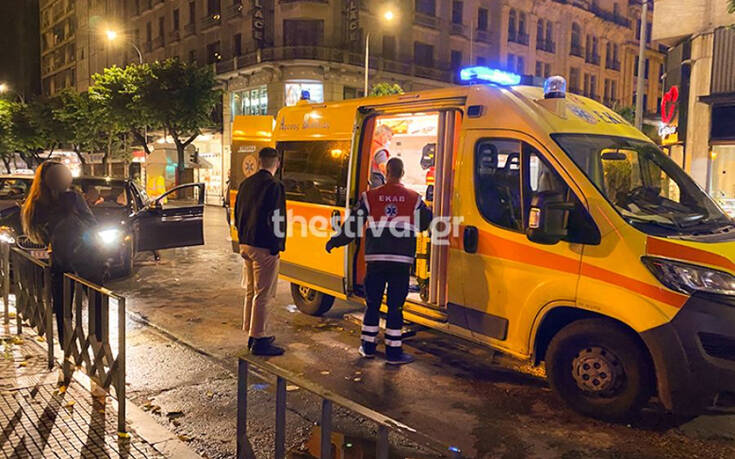 Τροχαίο στη Θεσσαλονίκη τα ξημερώματα &#8211; Πέντε άτομα στο νοσοκομείο