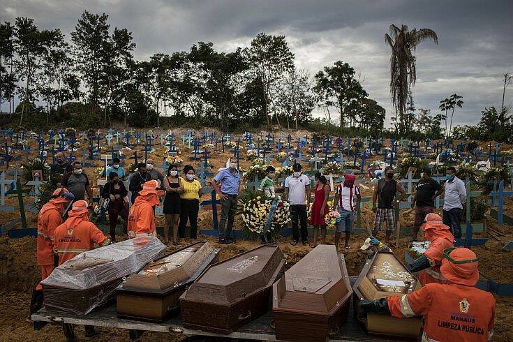 Πάνω από 50.000 οι νεκροί στην Βραζιλία λόγω κορονοϊού