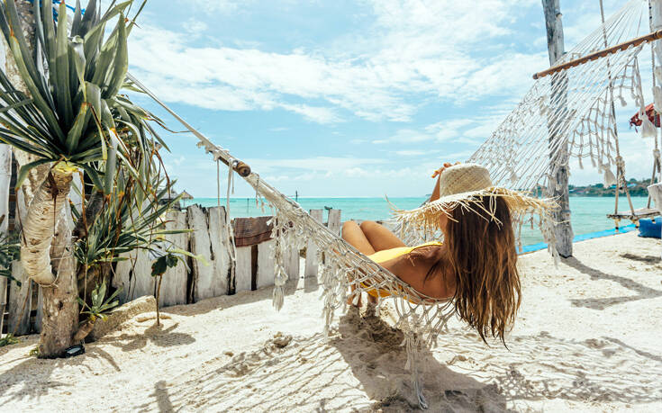 Πώς να φτιάξεις το απόλυτο beach look