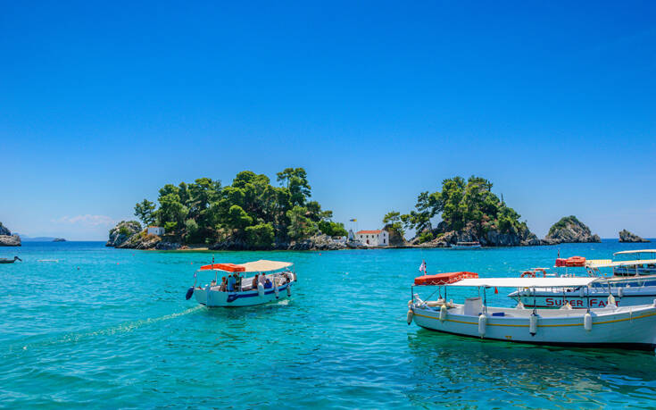 Το μικροσκοπικό νησάκι στην Πάργα που κλέβει της εντυπώσεις