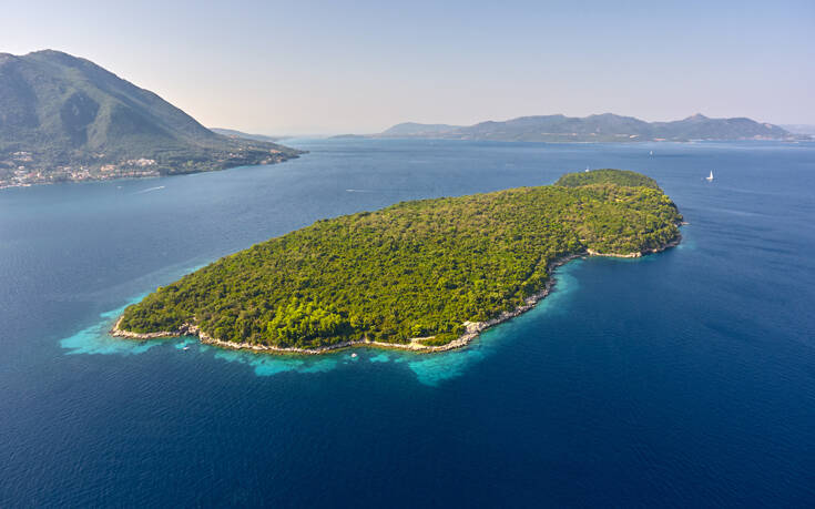 Το ελληνικό νησί που είναι συνδεδεμένο με την «κατάρα» της οικογένειας Ωνάση