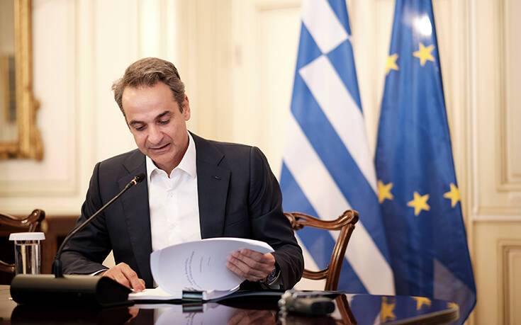 Το σχέδιο της Επιτροπής Πισσαρίδη: Προτάσεις για ανέργους, πατρική άδεια, φορολογικά κίνητρα και συγχωνεύσεις εταιρειών