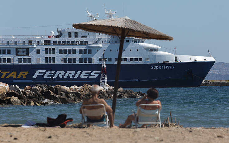 Μηχανική βλάβη στο πλοίο Superferry &#8211; Έχει 191 επιβάτες και ταξίδευε από Τήνο προς Άνδρο