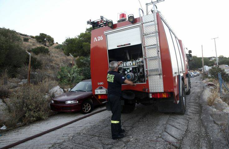 Κανένα ενεργό μέτωπο στη φωτιά στο Πέραμα &#8211; Έρευνες για εμπρησμό