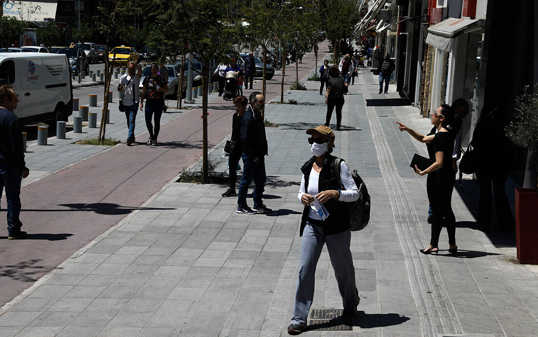 Βόμβα καθηγητή Τούντα: Έχουν μολυνθεί τουλάχιστον 60.000 &#8211; Περισσότερα από 10.000 τα ενεργά κρούσματα