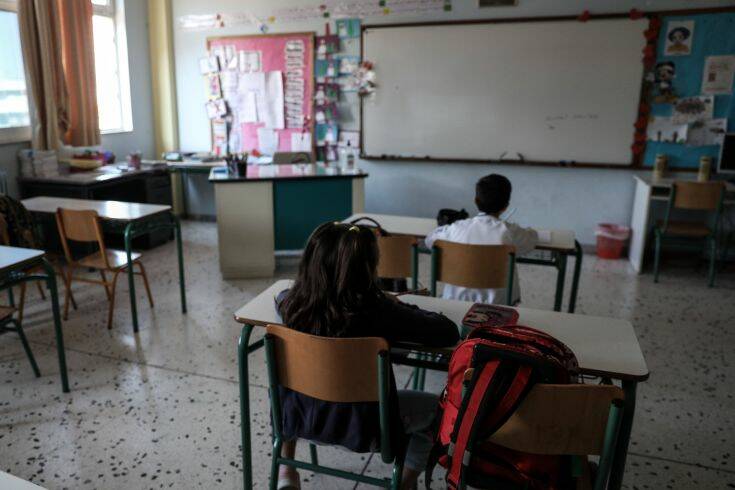ΣΥΡΙΖΑ: Μετά την υγεία, στο κόκκινο και η παιδεία στη Θεσσαλονίκη