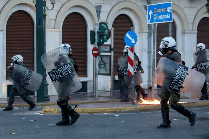 Στο Αυτόφωρο στις 3 Σεπτεμβρίου ο αστυνομικός που κατηγορείται για ελευθέρωση κρατουμένου