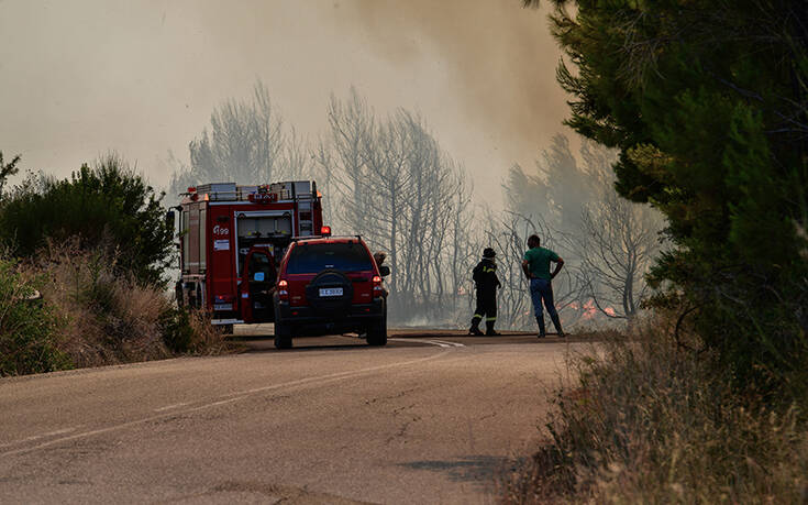 Υψηλός κίνδυνος πυρκαγιάς σε επτά περιφέρειες της Ελλάδας την Τετάρτη