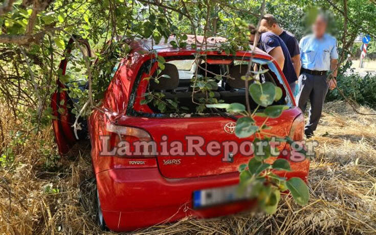 Λαμία: Τούμπαραν με αυτοκίνητο μέσα στην πόλη