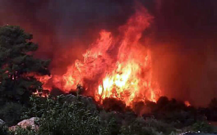 Μεγάλη φωτιά στην Καλλίπολη της Τουρκίας &#8211; Εκκενώνονται χωριά