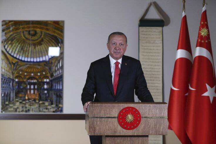 Ερντογάν: Η απόφαση για την Αγία Σοφία αφορά το τουρκικό έθνος και κανέναν άλλο