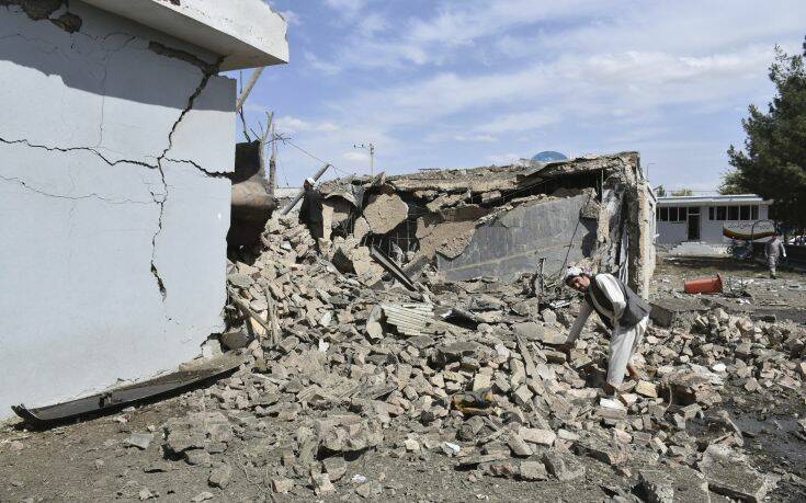 Σεισμός 6,3 βαθμών έπληξε το δυτικό Αφγανιστάν, «τεράστιες» οι ανθρώπινες απώλειες