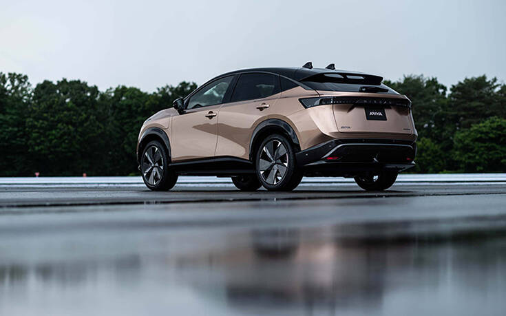 Nissan Ariya: Το νέο coupe crossover αποκαλύφθηκε