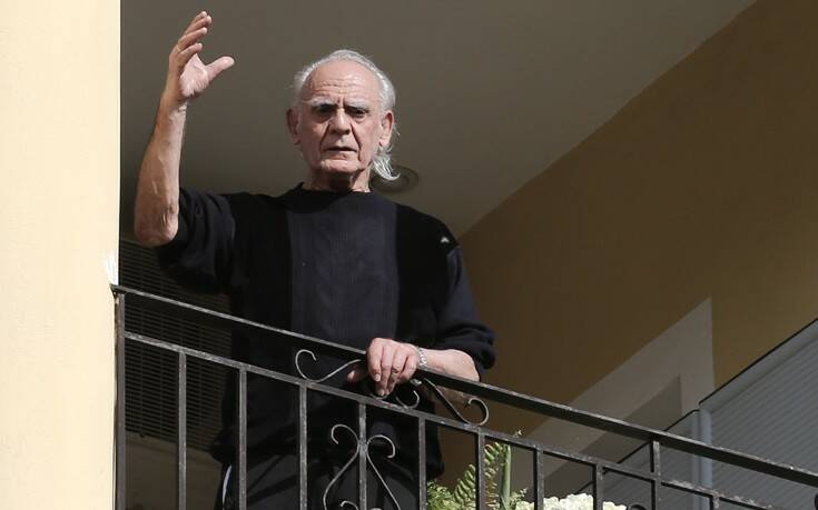 Άκης Τσοχατζόπουλος: Νοσηλεύεται σε σοβαρή κατάσταση – Ελέγχεται και για κορονοϊό