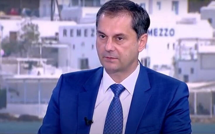 Θεοχάρης: Μέσα στο πρώτο 15νθήμερο του Αυγούστου θα ανοίξει η κρουαζιέρα