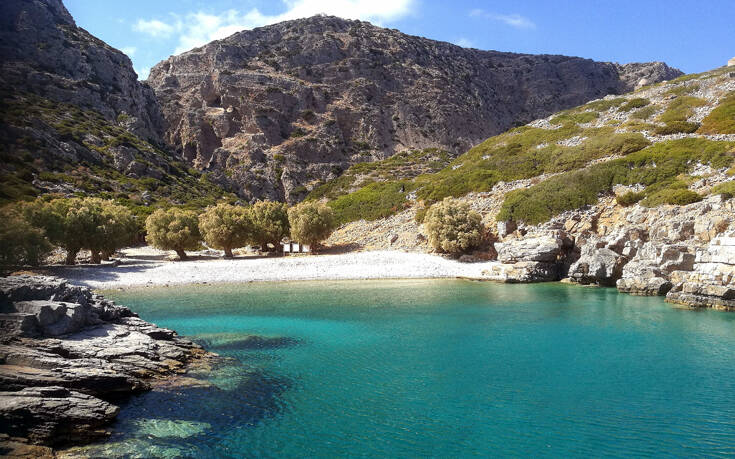 Ο μικροσκοπικός παράδεισος των Δωδεκανήσων που αποτέλεσε ορμητήριο Σαρακηνών πειρατών