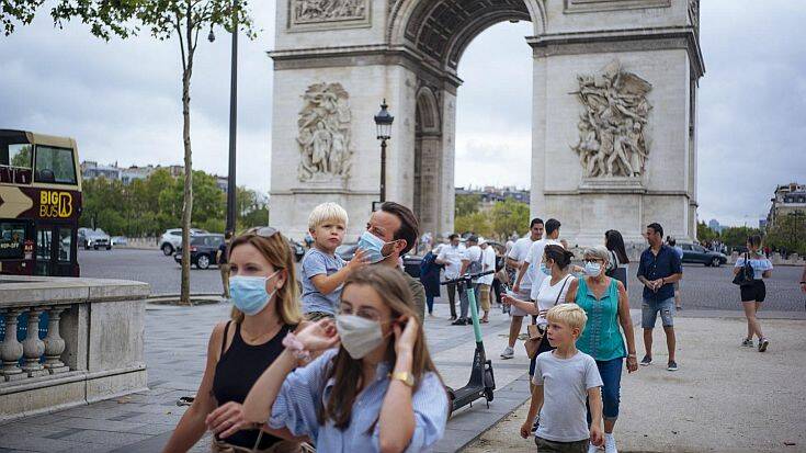 Γαλλία: Πρόστιμα στο Παρίσι σε διαδηλωτές που δεν φορούσαν μάσκα