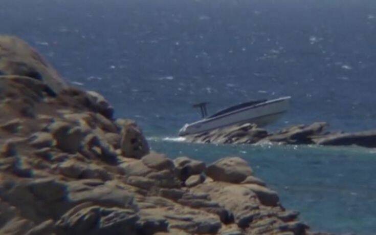 Σκάφος Αιγύπτιου μεγιστάνα καρφώθηκε στα βράχια