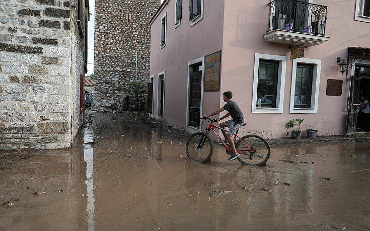 Ψυχολόγοι στην Εύβοια για όσους επλήγησαν από τις πλημμύρες