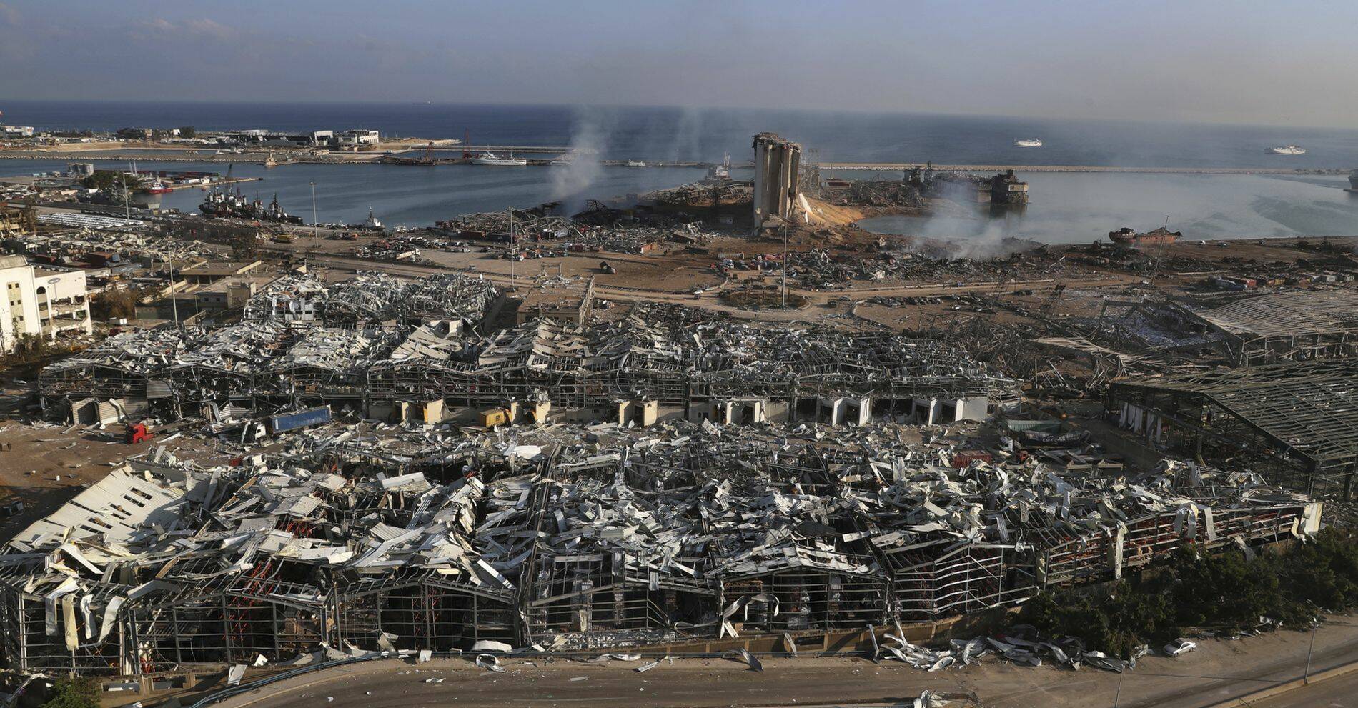 «Κόλαση του Δάντη» στη Βηρυτό: Σοκάρουν οι φωτογραφίες και τα βίντεο από τις φονικές εκρήξεις &#8211; Πάνω από 100 οι νεκροί
