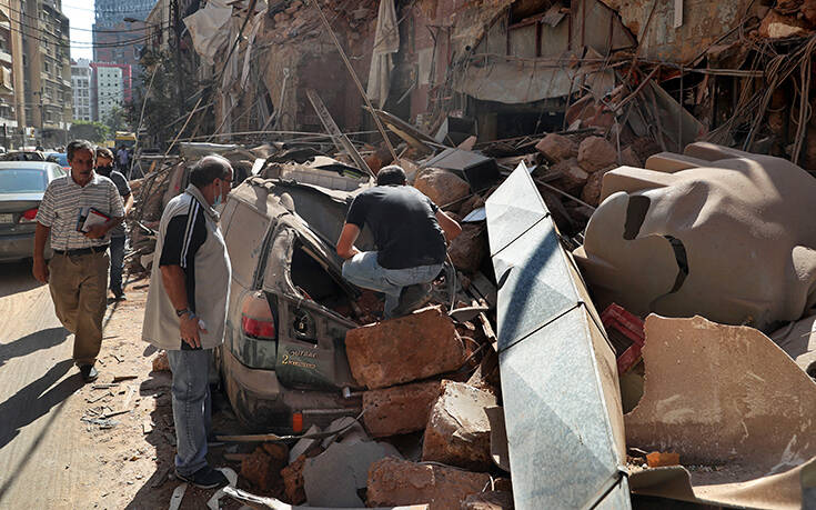 Απόλυτο χάος μετά τις εκρήξεις στη Βηρυτό: Έως 300.000 άνθρωποι έχουν μείνει άστεγοι