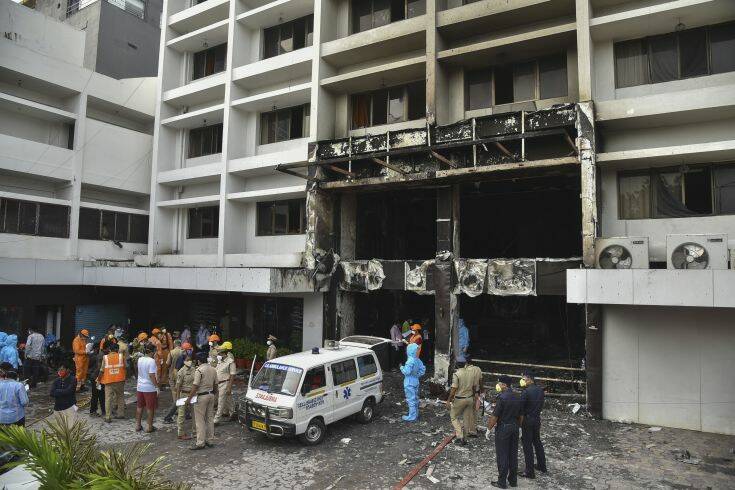 Ινδία: Επτά νεκροί από πυρκαγιά σε ξενοδοχείο φιλοξενίας κρουσμάτων κορονοϊού