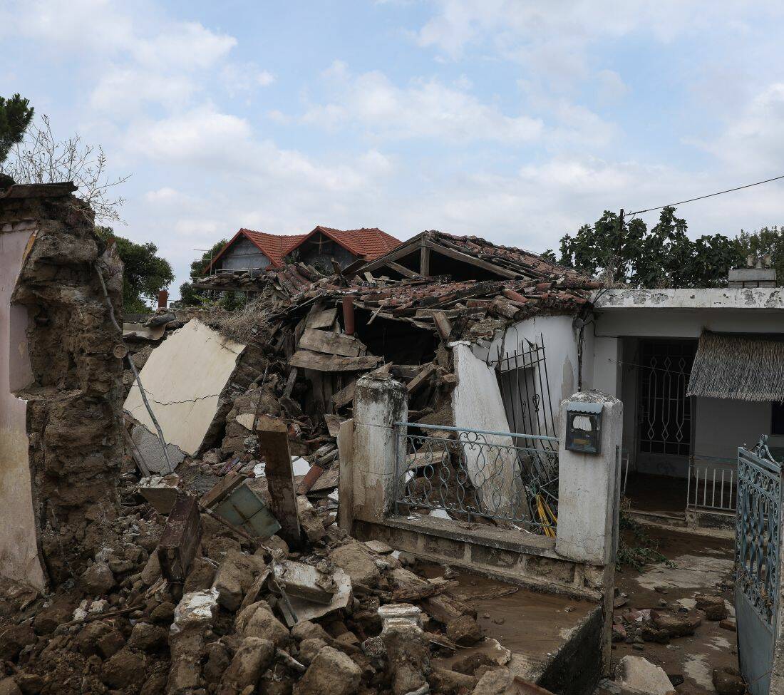 Ανείπωτη τραγωδία στην Εύβοια: Επτά νεκροί, ένας αγνοούμενος και περίπου 2.500 κατεστραμμένα σπίτια
