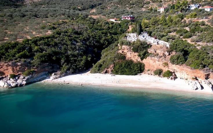 Νεκροταφείο, η παραλία της Πελοποννήσου με το μακάβριο όνομα