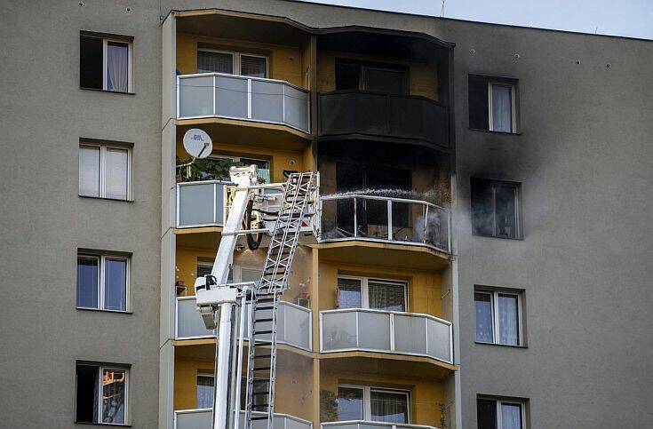 Τραγωδία στην Τσεχία: 10 νεκροί από πυρκαγιά σε πολυκατοικία