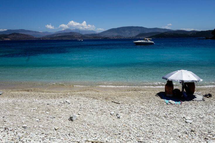 Σχέδιο για οριζόντιο εμβολιασμό σε νησιά με πληθυσμό μέχρι 10.000 κατοίκους