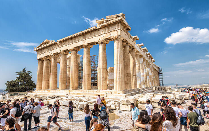 Στην τελική φάση ο ανελκυστήρας πλαγιάς στην Ακρόπολη