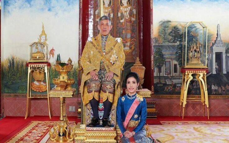 Ο βασιλιάς της Ταϊλάνδης απένειμε χάρη στην πρώην&#8230; επίσημη ερωμένη του