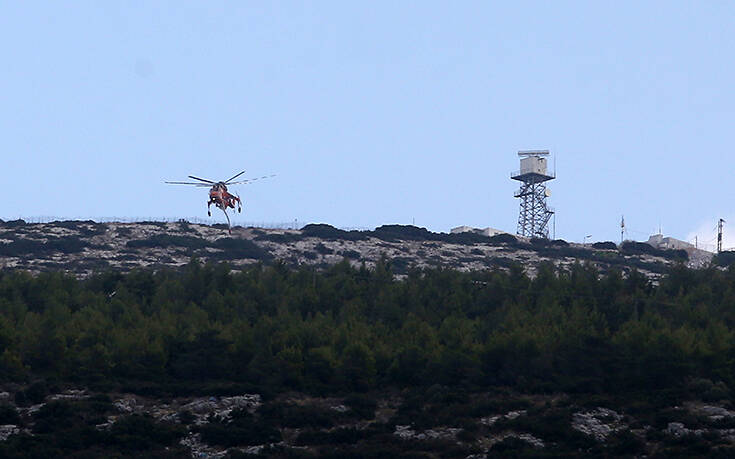 Φωτιά στον Υμηττό: Δείτε φωτογραφίες από την επιχείρηση κατάσβεσης