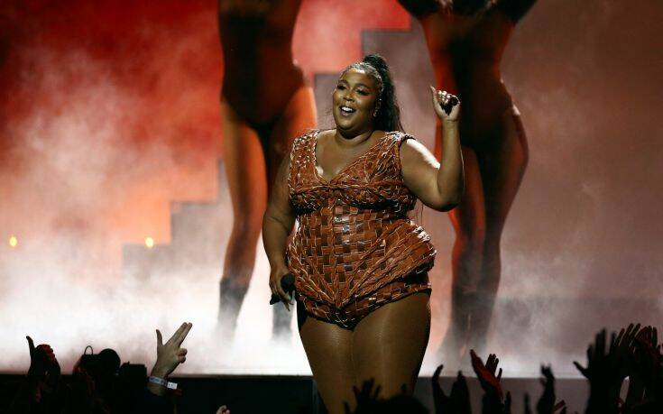 Lizzo:  Μην ενισχύετε τον αρνητικό εκφοβισμό που έχουμε συνηθίσει στο διαδίκτυο