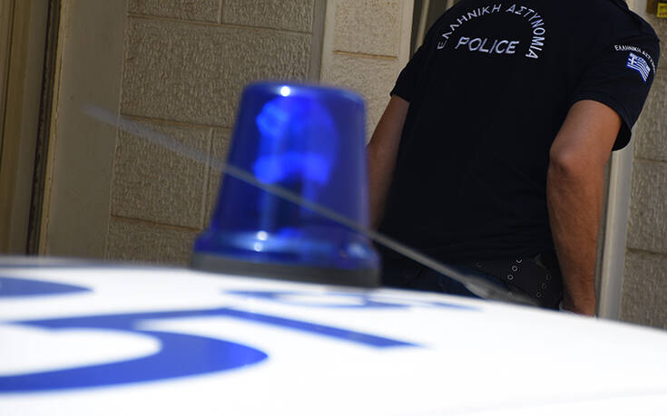 Παλαιό Φάληρο: Συμμορία χτύπησε ιδιοκτήτη εστιατορίου, ταξιτζή και του&#8230; έκλεψε το όχημα