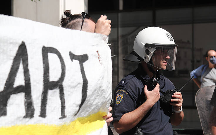 Νέα κινητοποίηση από τους καλλιτέχνες: «Ο Πολιτισμός είναι το εύκολο θύμα &#8211; Ο κλάδος μας έχει αυτή τη στιγμή πάνω από 90% ανεργία