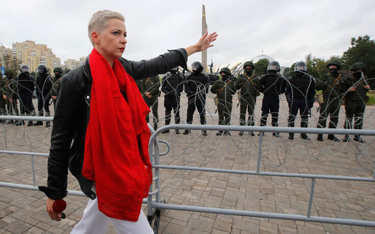 Λευκορωσία: Η αντιπολιτευόμενη Κολέσνικοβα έφτασε στα σύνορα με την Ουκρανία αλλά δεν τα διέσχισε