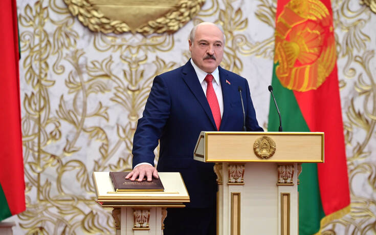 Μπορέλ: Η ΕΕ δεν αναγνωρίζει τον Λουκασένκο ως πρόεδρο της Λευκορωσίας