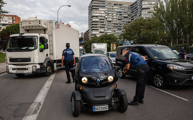 Την επέμβαση του στρατού ζητά η Μαδρίτη για την αντιμετώπιση του κορονοϊού