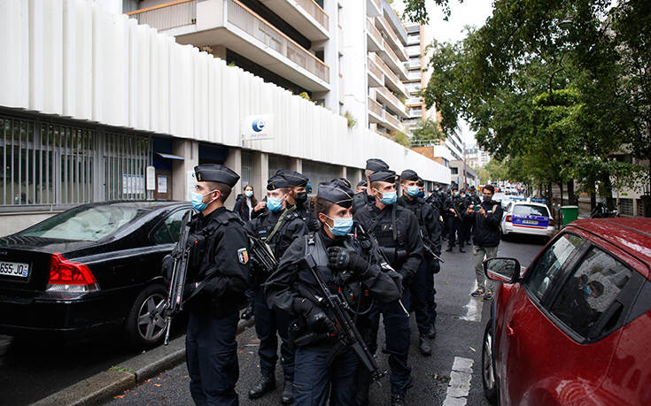 Επίθεση στο Παρίσι: Δημοσιογράφοι οι δυο βαριά τραυματίες &#8211; Μία σύλληψη και ένας ύποπτος υπό κράτηση