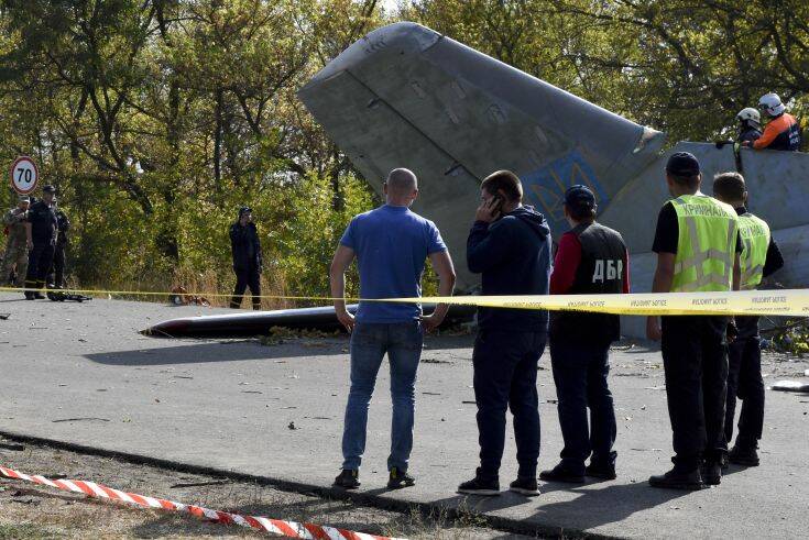 Τραγωδία με στρατιωτικό αεροσκάφος στην Ουκρανία: Βίντεο από την στιγμή της συντριβής του Antonov