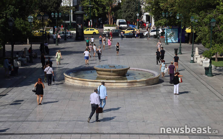 Εικόνες από την πρώτη μέρα εφαρμογής των μέτρων στην Αττική