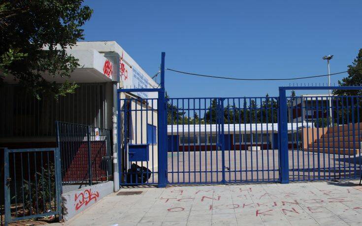 Δήμαρχος Καισαριανής: Το πρώτο κρούσμα διαπιστώθηκε την Παρασκευή &#8211; Μας ξεκαθάρισαν ότι δεν είμαστε αρμόδιοι να κλείσουμε το σχολείο