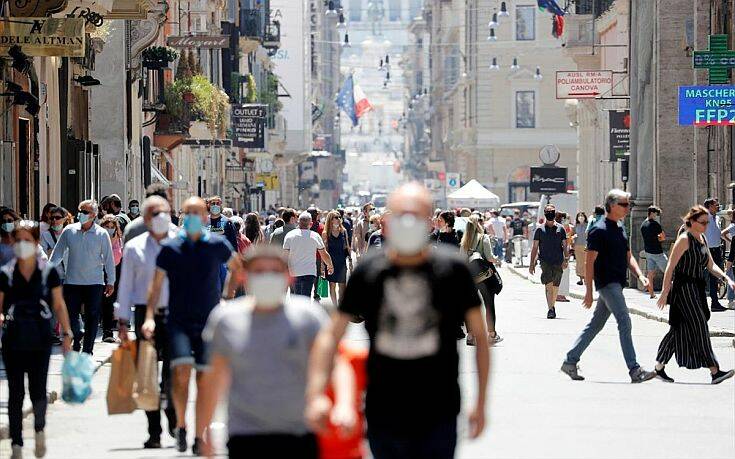 Κορονοϊός &#8211; Ρώμη: Και πάλι υποχρεωτική η μάσκα σε ανοικτούς χώρους