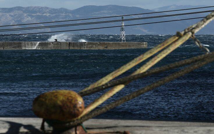 Καταγγελία των ναυτικών: Παραβιάσεις της νομοθεσίας στα εργασιακά δικαιώματα