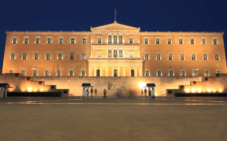 Ένα ολοκαίνουργιο ασθενοφόρο δωρίζει η Βουλή στο Κέντρο Υγείας Πύλου εις μνήμην του γιατρού Γιάννη Μητρόπουλου