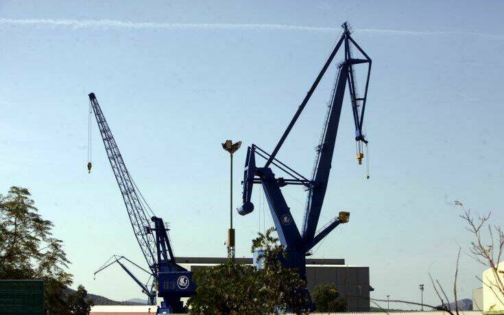 Τη σύγκληση κοινής συνεδρίασης Επιτροπών της Βουλής για το μέλλον των ναυπηγείων Σκαραμαγκά ζητά ο ΣΥΡΙΖΑ